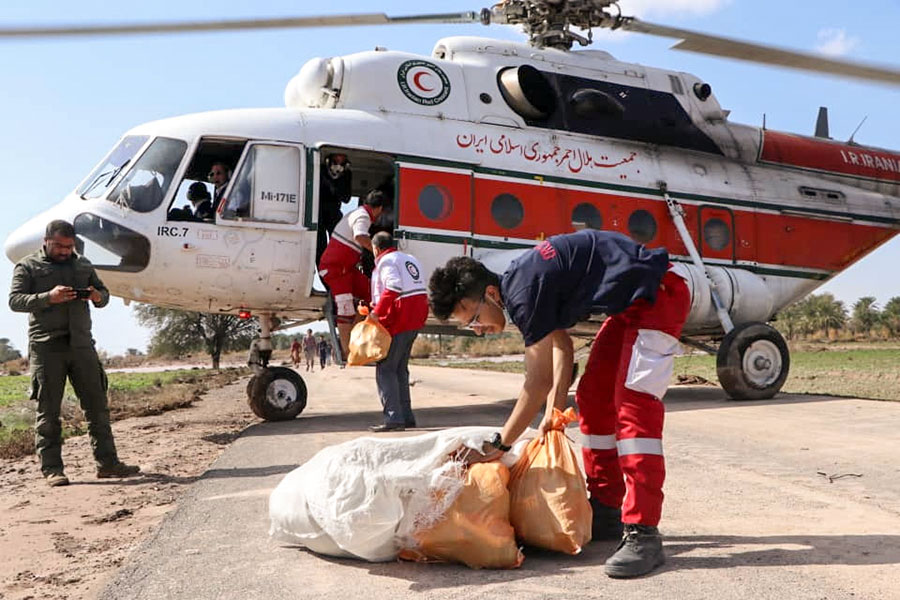 پیرحسین کولیوند: در سیل کرمان به ۲۰ هزار نفر امدادرسانی شده است