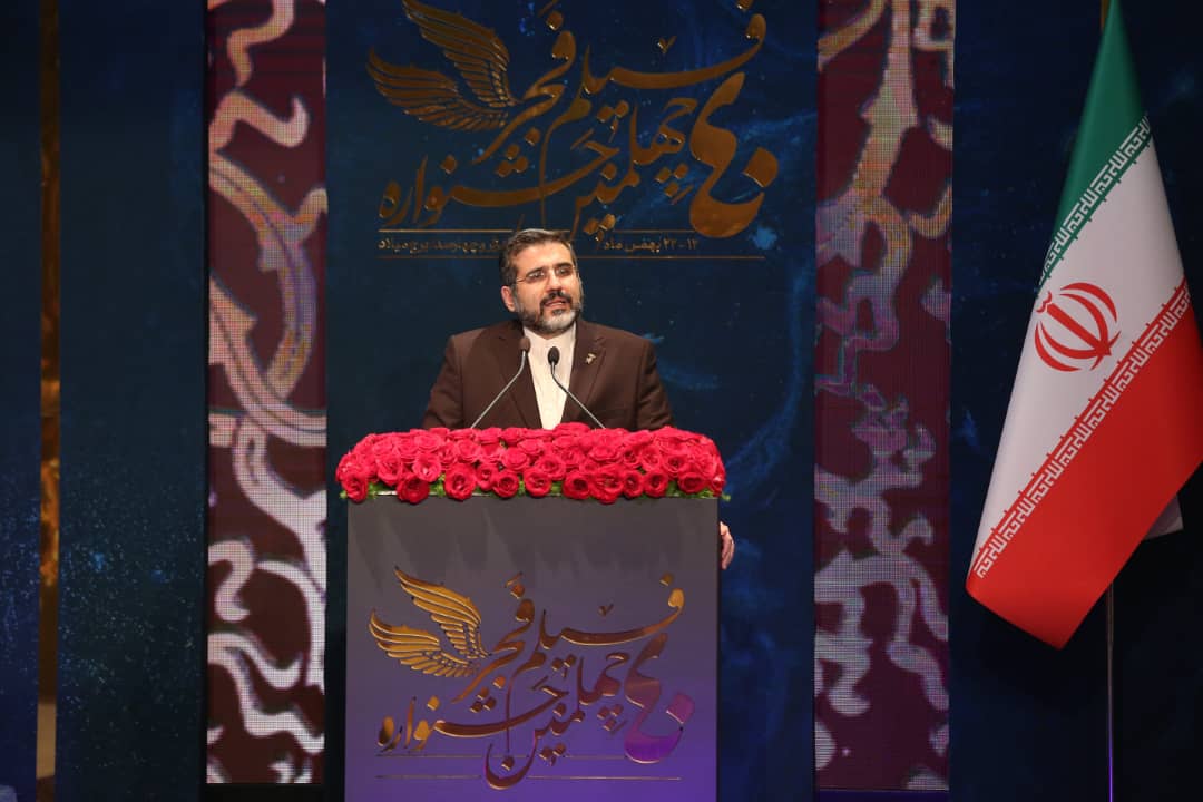 وزیر ارشاد: با سینما می‌توان روایت اصیل ایرانی را به تصویر کشید