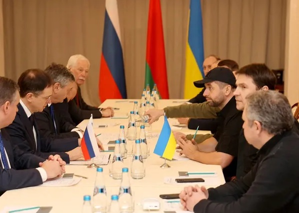 پایان دور اول مذاکرات اوکراین و روسیه و توافق برای ادامه گفتگو‌ها