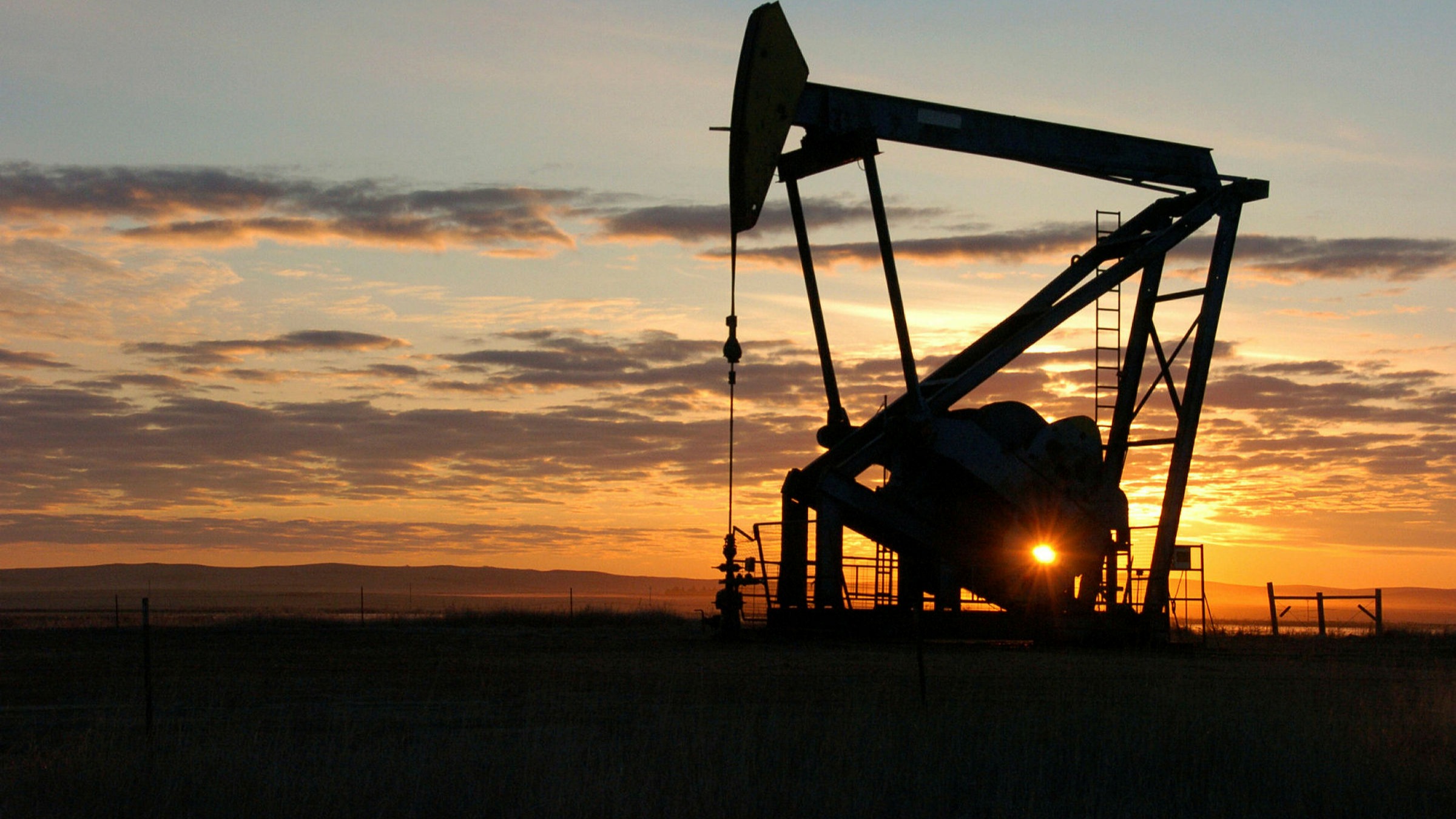 قیمت نفت رکورد زد؛ نفت برنت ۱۱۰ دلار و ۱۹ سنت