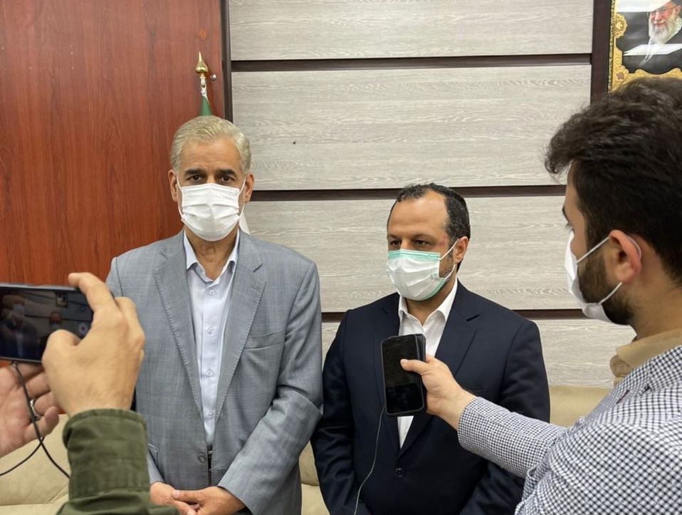 وزیر اقتصاد: 2 میلیون تن کالا‌ی اساسی در بندر امام خمینی دچار رسوب شده است