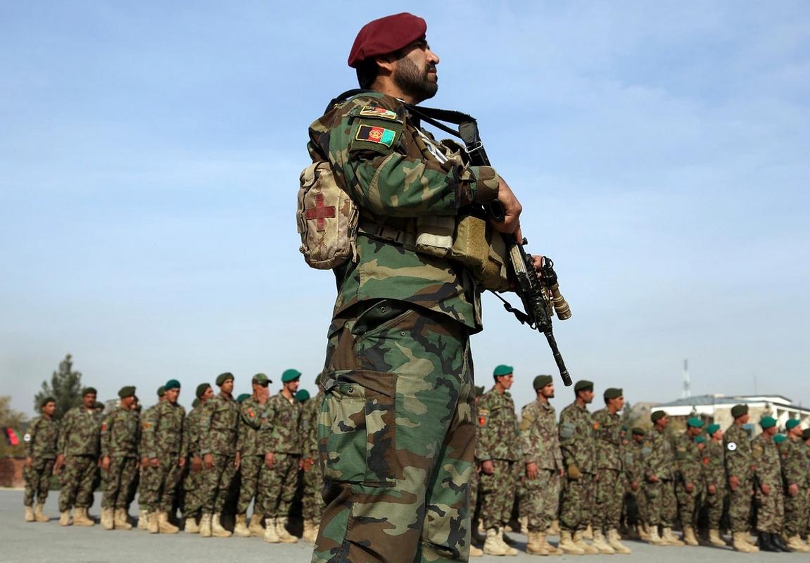 چرا ارتش افغانستان به سرعت از هم پاشیده شد؟