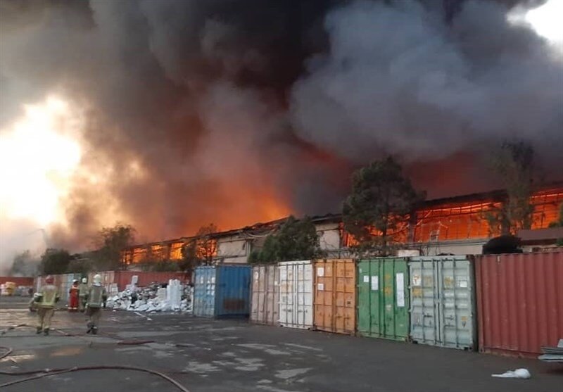 سکوت عجیب سازمان اموال تملیکی در خصوص آتش سوزی بزرگ