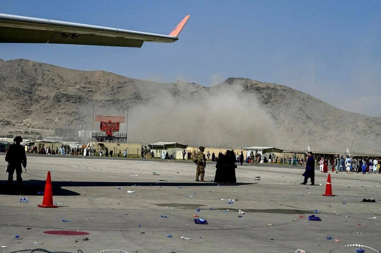 کشته شدن ۴ نظامی آمریکایی در انفجار فرودگاه کابل