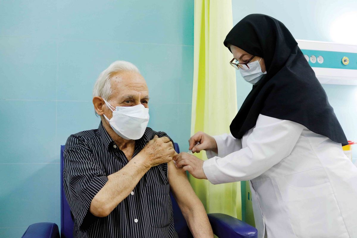 وزارت بهداشت درباره واکسن‌های وارداتی توضیح داد