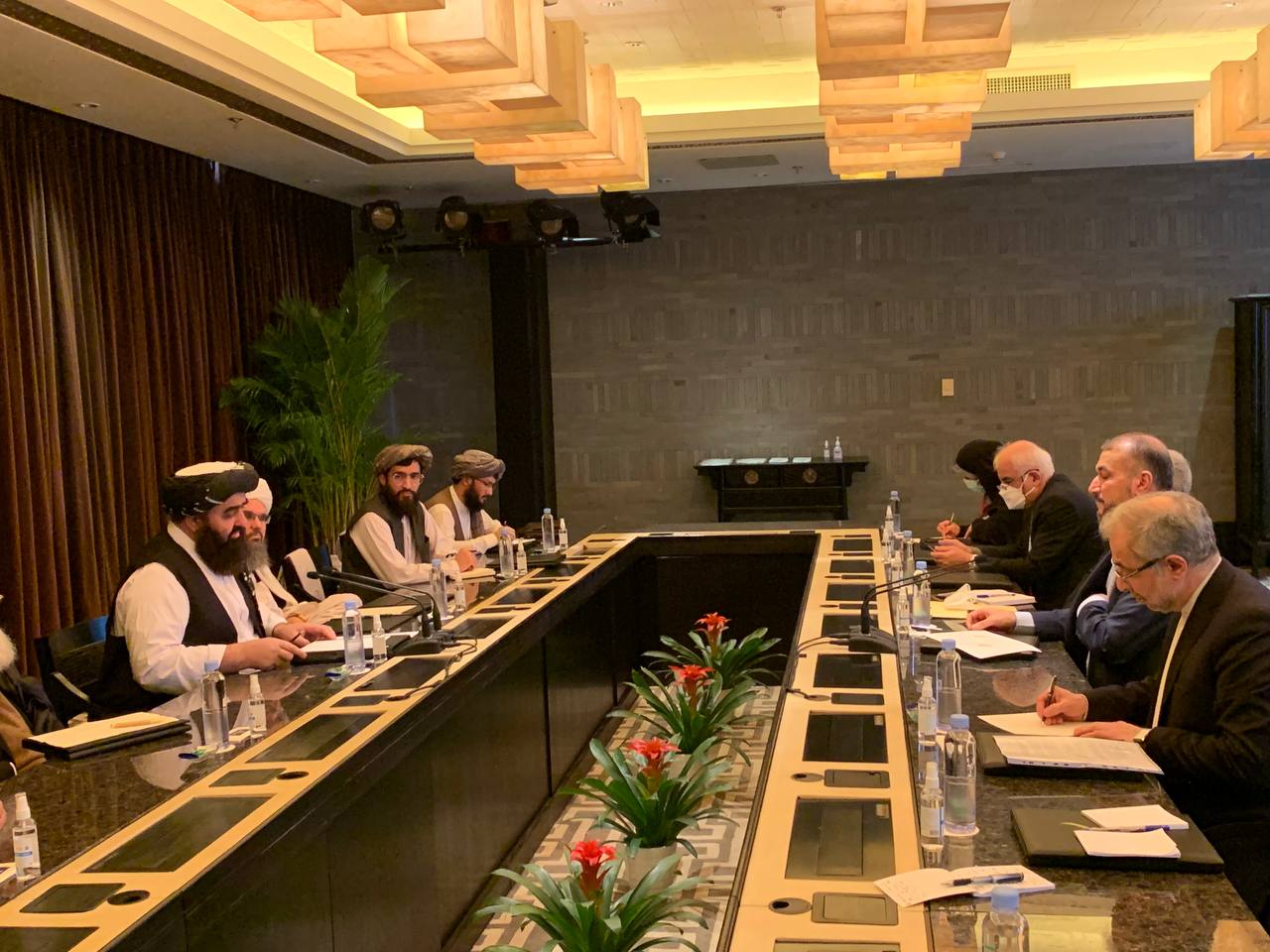 حسین امیرعبداللهیان در دیدار وزیر خارجه طالبان؛ رعایت حقوق زنان افغان و تحصیل آن‌ها بسیار مهم است