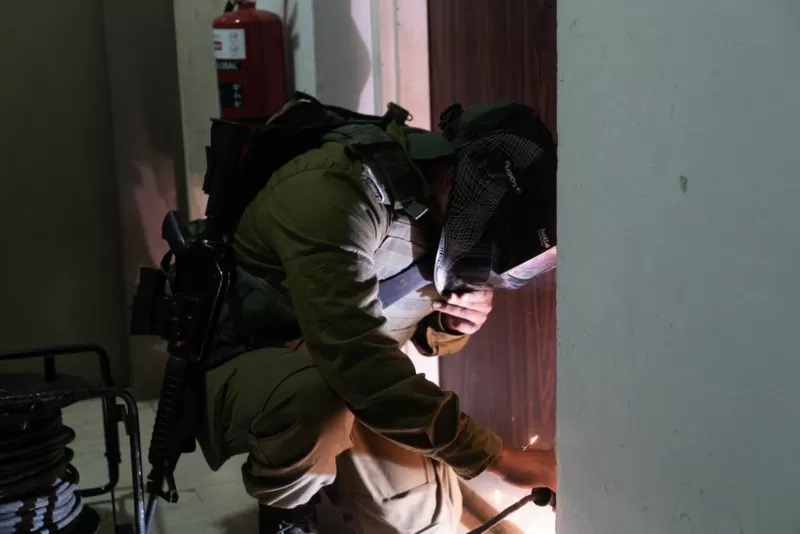 ارتش اسرائیل دفاتر ۶ سازمان مدنی فلسطینی را پلمب کرد