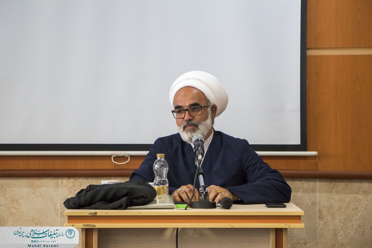 جلسه تخصصی جهاد تبیین با موضوع «نقش مبلغات دینی؛ جنگ روایت‌ها» برگزار شد