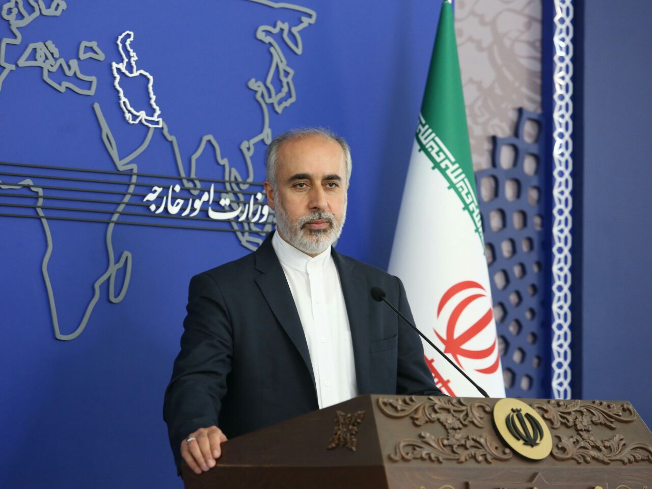 شرم آور است که غربی‌ها سخن از «غمخواری» و «هواداری» مردم ایران می‌زنند!