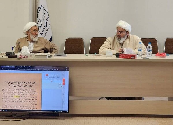 مرکز اسناد انقلاب اسلامی ۵۰ هزار ساعت صوت و تصویر در اختیار دارد