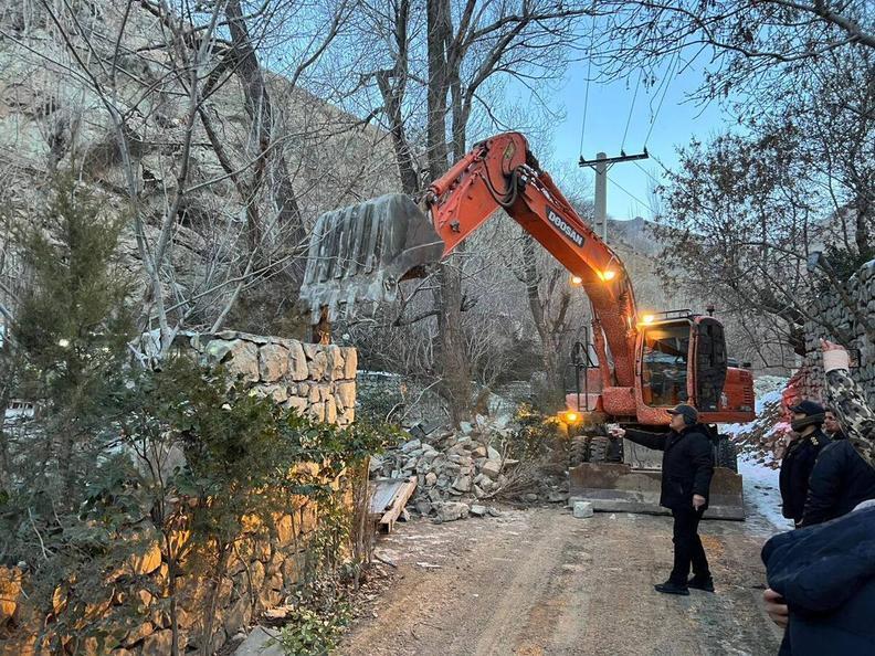 دادستان تهران: ۶ هزارمتر مربع از اراضی فرحزاد رفع تصرف شد